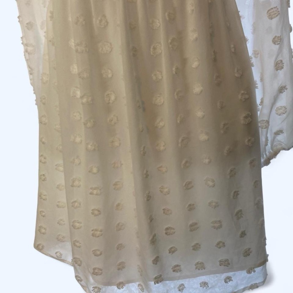 White midi dress w long sheer sleeves & polka dot details Blooming Cady S - Picture 3 of 7